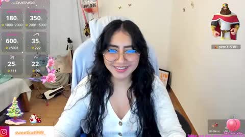 Kat       online show from 12/20/24, 04:25