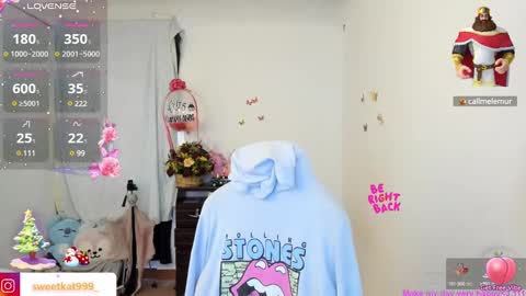 Kat       online show from 12/20/24, 07:28