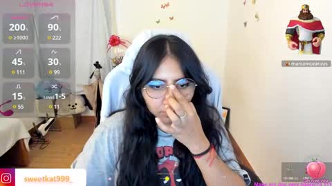 Kat       online show from 02/10/25, 08:31