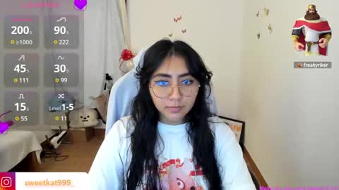 Kat       online show from 03/08/25, 06:05