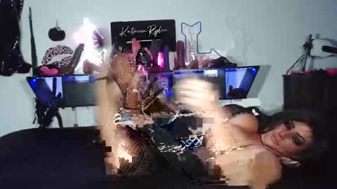 Sexywifekat23 online show from 11/11/25, 04:12