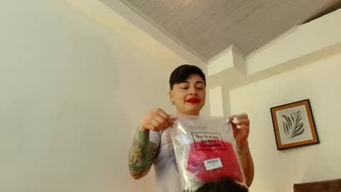 kat paradisse online show from 01/08/26, 12:18