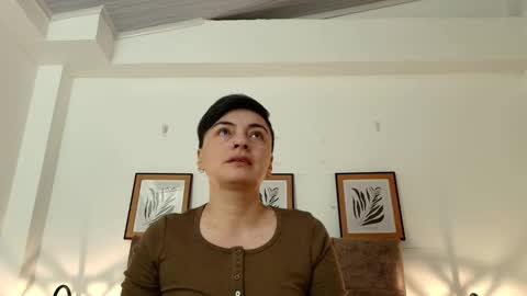 kat paradisse online show from 02/17/26, 11:50