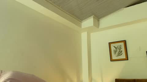 kat paradisse online show from 04/17/26, 11:46