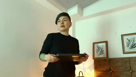 Snapshot of kat_paradisse chatting on 07/12/26, 11:45 kat paradisse online show from 07/12/26, 11:45