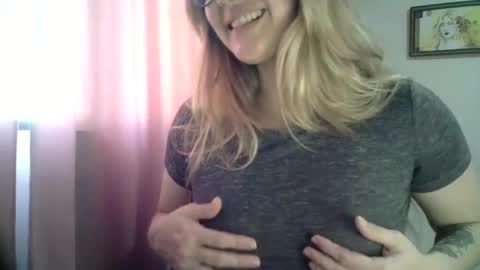 Kati online show from 01/09/25, 02:40