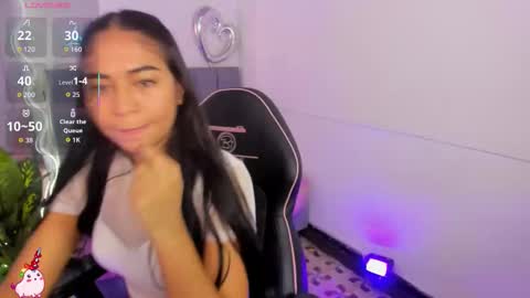 kataa_tay online show from 12/04/25, 11:41