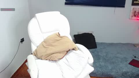 kataley4 online show from 12/31/24, 03:12