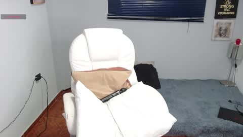 kataley4 online show from 01/08/25, 12:06