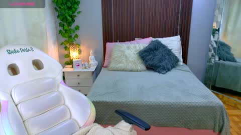 kate online show from 11/22/25, 09:58