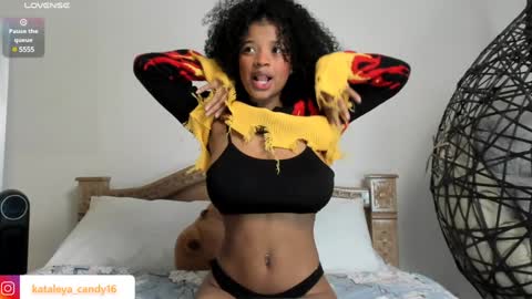 Kataleya online show from 12/27/24, 09:22