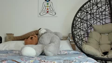 Kataleya online show from 12/30/24, 01:04