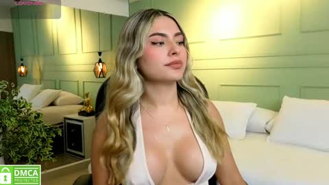 Kat online show from 09/25/25, 11:47