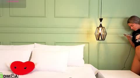 Kat online show from 02/04/26, 11:38