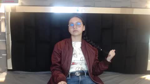 Katalina online show from 12/17/25, 01:17