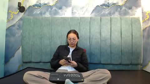 Katalina online show from 04/16/26, 06:09