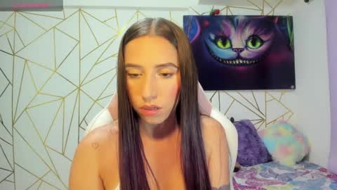 Snapshot of katalina_2101 chatting on 05/22/26, 05:25 Katalina online show from 05/22/26, 05:25