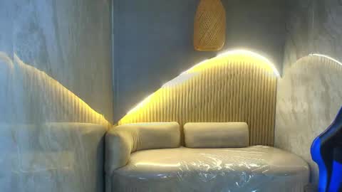 Snapshot of katalina_r chatting on 06/03/26, 12:30 Katalina online show from 06/03/26, 12:30