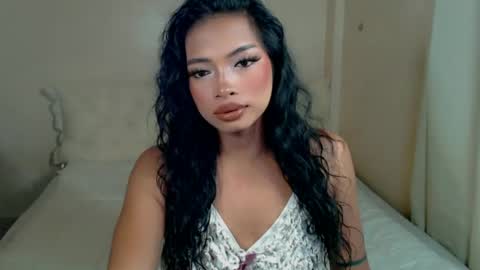 Snapshot of katalina_rouge chatting on 07/05/26, 09:38 IVY JANE online show from 07/05/26, 09:38