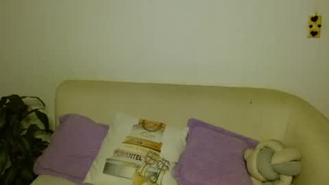Snapshot of katalina_sexygirl chatting on 06/06/26, 05:12 Katalina online show from 06/06/26, 05:12