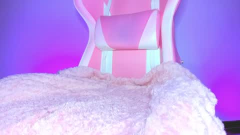 Snapshot of katalinaferreirax chatting on 06/30/26, 10:55 katalinaferreirax online show from 06/30/26, 10:55