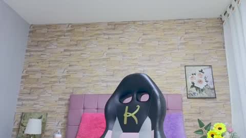 katalinahell online show from 01/05/25, 11:33