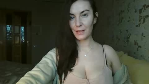 KatalinaQE online show from 11/14/25, 07:07