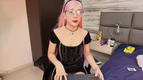 Snapshot of katana_blade chatting on 05/10/26, 09:31 online show from 05/10/26, 09:31