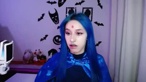 Snapshot of katara_a chatting on 10/31/25, 10:55 Maca online show from 10/31/25, 10:55