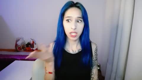 Snapshot of katara_a chatting on 11/26/25, 10:44 Maca online show from 11/26/25, 10:44