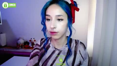 Snapshot of katara_a chatting on 12/19/25, 03:19 Maca online show from 12/19/25, 03:19