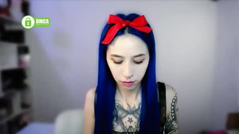 Snapshot of katara_a chatting on 02/22/26, 02:37 Maca online show from 02/22/26, 02:37