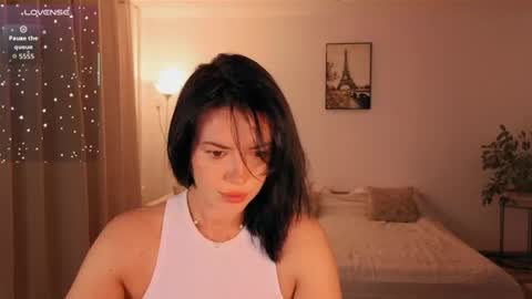 Snapshot of kate124680 chatting on 06/17/26, 09:38 kate124680 online show from 06/17/26, 09:38