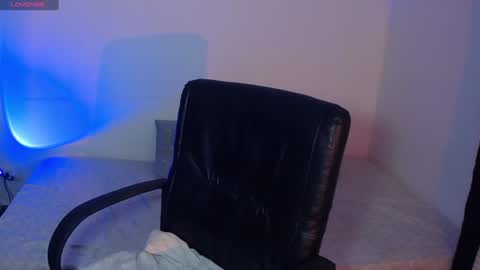Snapshot of kate_arden chatting on 12/19/24, 02:34 Carla Palmer online show from 12/19/24, 02:34