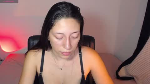 Snapshot of kate_arden chatting on 01/21/25, 01:08 Carla Palmer online show from 01/21/25, 01:08