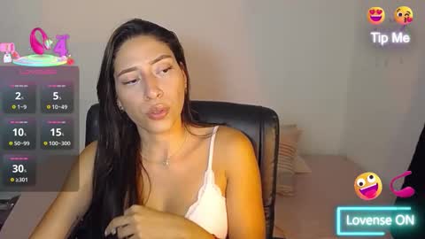 Snapshot of kate_arden chatting on 09/24/25, 10:57 Carla Palmer online show from 09/24/25, 10:57