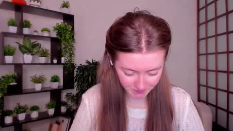 Snapshot of kate_cuddle chatting on 10/10/25, 02:32 Kate online show from 10/10/25, 02:32