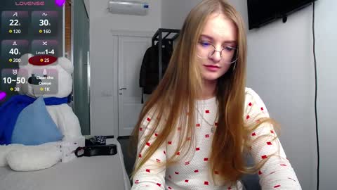 Snapshot of kate_jonson chatting on 12/02/24, 01:13 .Be kind and gentle with me and I will do my best for you. online show from 12/02/24, 01:13