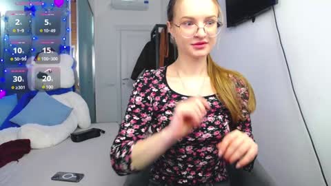 Snapshot of kate_jonson chatting on 01/04/25, 08:28 .Be kind and gentle with me and I will do my best for you. online show from 01/04/25, 08:28