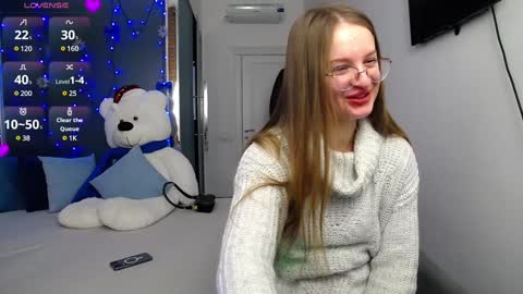 Snapshot of kate_jonson chatting on 01/05/25, 08:00 .Be kind and gentle with me and I will do my best for you. online show from 01/05/25, 08:00