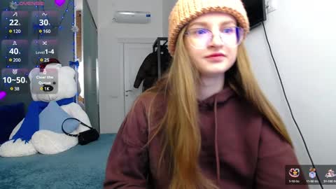 Snapshot of kate_jonson chatting on 01/14/25, 08:20 .Be kind and gentle with me and I will do my best for you. online show from 01/14/25, 08:20