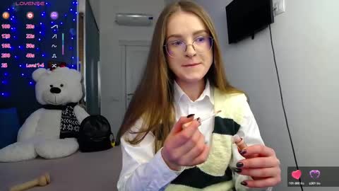 Snapshot of kate_jonson chatting on 03/03/25, 12:27 .Be kind and gentle with me and I will do my best for you. online show from 03/03/25, 12:27