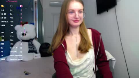 Snapshot of kate_jonson chatting on 03/06/25, 07:47 .Be kind and gentle with me and I will do my best for you. online show from 03/06/25, 07:47