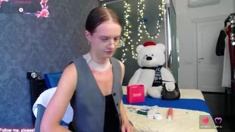Snapshot of kate_jonson chatting on 09/10/25, 12:16 .Be kind and gentle with me and I will do my best for you. online show from 09/10/25, 12:16