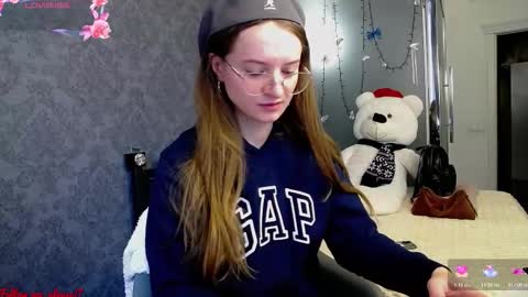 Snapshot of kate_jonson chatting on 10/21/25, 06:47 .Be kind and gentle with me and I will do my best for you. online show from 10/21/25, 06:47