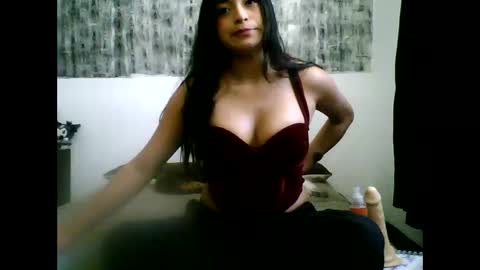 Danna online show from 05/09/26, 04:45