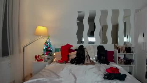 Snapshot of kate_redgar chatting on 01/04/25, 12:49 kate_redgar online show from 01/04/25, 12:49