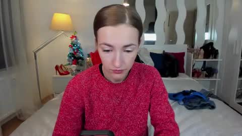 Snapshot of kate_redgar chatting on 01/17/25, 10:33 kate_redgar online show from 01/17/25, 10:33