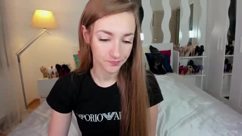 Snapshot of kate_redgar chatting on 02/01/25, 03:18 kate_redgar online show from 02/01/25, 03:18