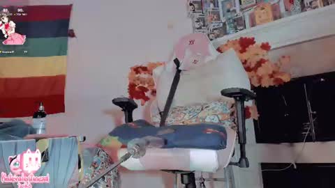 Snapshot of kate_yoshy chatting on 06/23/26, 11:58 kate the pink girl online show from 06/23/26, 11:58